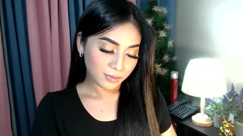 Snapshot of urseductive_calixx chatting on 24, 11, 2025 JUST CALL ME CALI online show from 24, 11, 2025