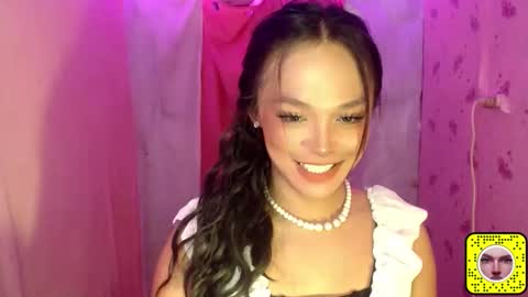 Snapshot of ursexy_debra chatting on 12, 5, 2026 TYRA online show from 12, 5, 2026