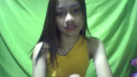  Darlyn room  online show from 17, 1, 2025