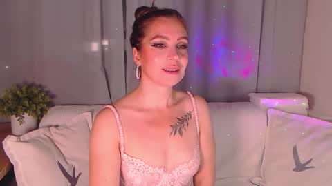 Silvia online show from 19, 11, 2025