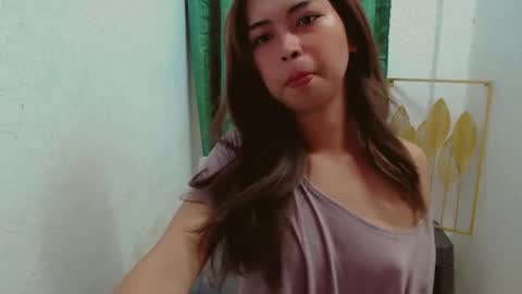 Snapshot of urslutty_jasmine chatting on 15, 4, 2026 jasmine online show from 15, 4, 2026