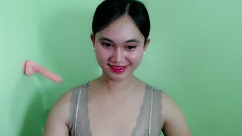 Snapshot of ursweet_athisa18 chatting on 8, 3, 2026 Athisa online show from 8, 3, 2026
