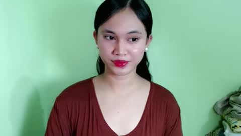 Snapshot of ursweet_athisa18 chatting on 13, 4, 2026 Athisa online show from 13, 4, 2026