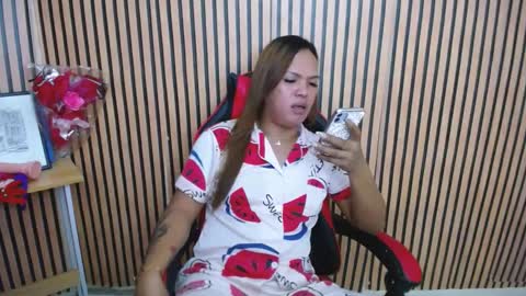 yanie online show from 19, 2, 2025