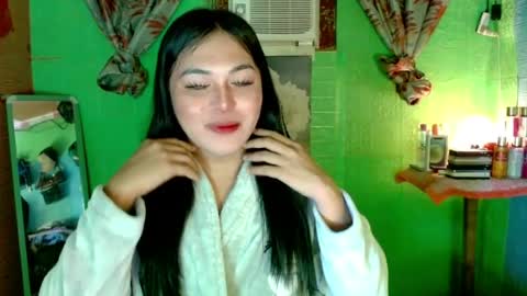 YOURGIRLCAMILLA online show from 11, 4, 2026