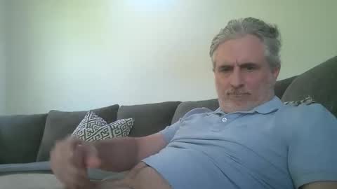 usainparis online show from 22, 9, 2025