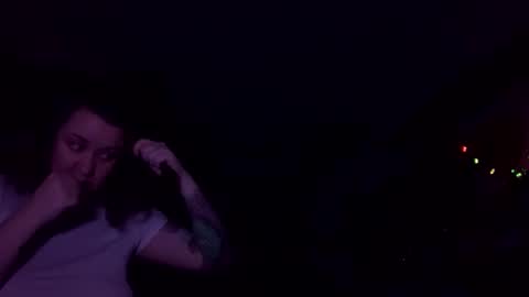 Snapshot of usefulhole chatting on 11, 11, 2025 usefulhole online show from 11, 11, 2025