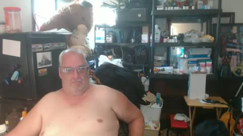 Snapshot of usgoober chatting on 24, 6, 2026 Eric online show from 24, 6, 2026
