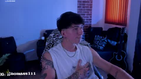 Snapshot of usserrivera chatting on 2, 4, 2026 rivera online show from 2, 4, 2026