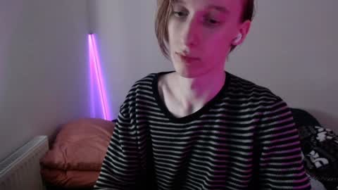 Excuse me online show from 19, 1, 2025