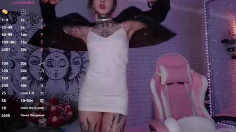 Snapshot of uwu_eva chatting on 19, 2, 2025 Eva online show from 19, 2, 2025