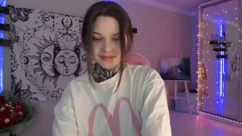 Snapshot of uwu_eva chatting on 26, 2, 2025 Eva online show from 26, 2, 2025