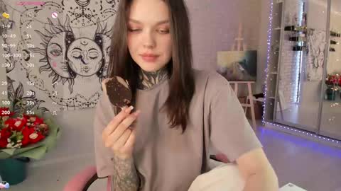 Snapshot of uwu_eva chatting on 28, 2, 2025 Eva online show from 28, 2, 2025