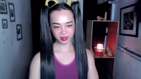 Snapshot of uxie_mew chatting on 21, 9, 2025 Ahn Chiyo online show from 21, 9, 2025