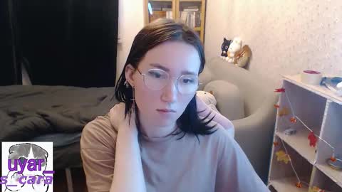 Cara online show from 5, 12, 2025