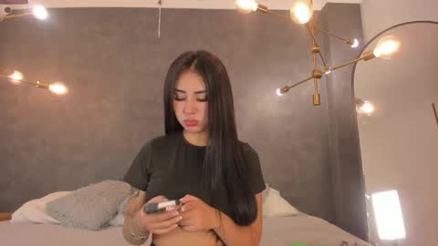 VAELINA ANGELS online show from 22, 3, 2026