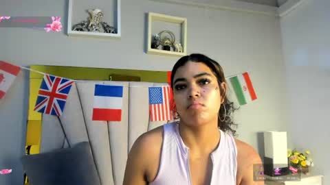 Snapshot of vahiolet_fuentes chatting on 2, 7, 2026 vahioleth online show from 2, 7, 2026