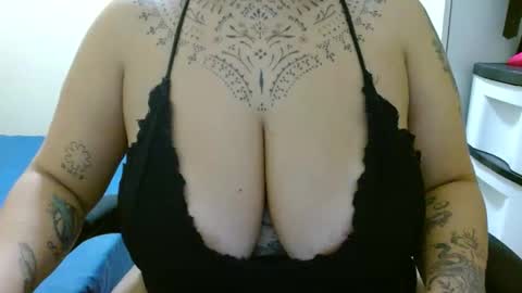 Vah Oliver online show from 5, 3, 2025