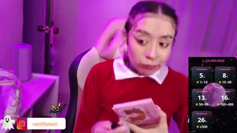 Vainilla Independent model online show from 14, 2, 2025