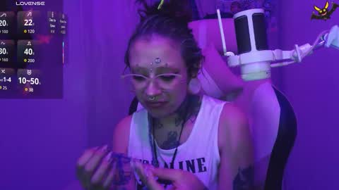 Vainilla Independent model online show from 21, 3, 2026