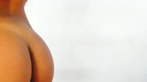 Snapshot of vaiolet__ chatting on 14, 2, 2025 Vaiolet online show from 14, 2, 2025