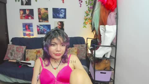 Snapshot of vaioletuwu chatting on 28, 4, 2026 Vaiolet1314 online show from 28, 4, 2026
