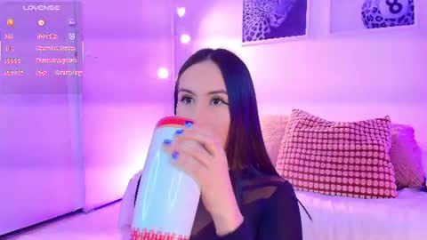 Snapshot of valen_ross_ chatting on 16, 6, 2026 valentina Rossi 3 online show from 16, 6, 2026