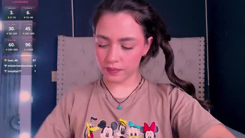 IG-valen mendoza99  twitter valenthompson99 online show from 8, 1, 2025