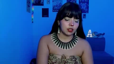 Snapshot of valenbeauty chatting on 4, 6, 2026 valenbeauty online show from 4, 6, 2026