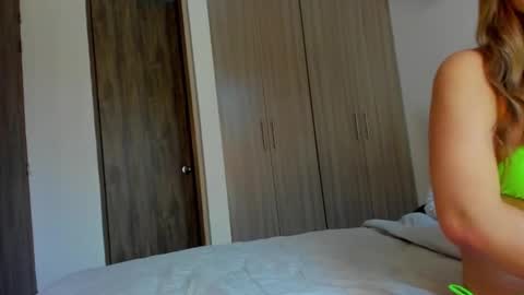 Snapshot of valenjonex chatting on 13, 2, 2026 Angela online show from 13, 2, 2026