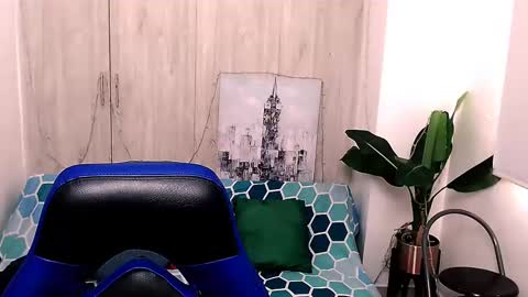 Valentine online show from 2, 12, 2024