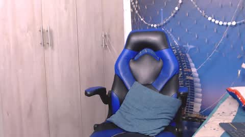 Valentine online show from 5, 12, 2024