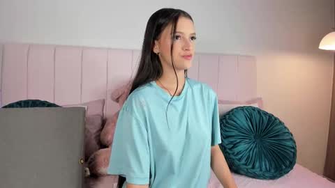 Valentina Torres online show from 6, 11, 2025