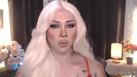 Snapshot of valentina_goddess_tsxxx chatting on 7, 2, 2026 Amanda online show from 7, 2, 2026