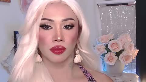 Snapshot of valentina_goddess_tsxxx chatting on 15, 2, 2026 Amanda online show from 15, 2, 2026