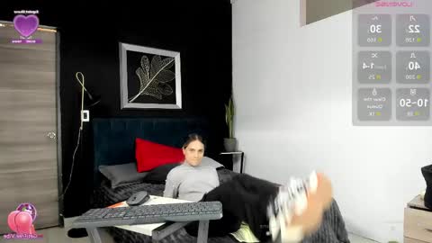 valentina_herrrera online show from 5, 6, 2026