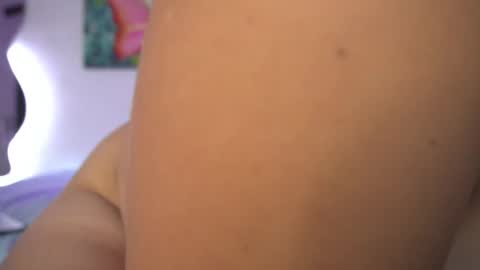 VALENTINA online show from 10, 9, 2025