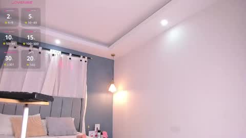 Snapshot of valentina_noa chatting on 6, 5, 2026 Valentina online show from 6, 5, 2026