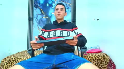 valentina_y_sneiderr online show from 20, 12, 2025