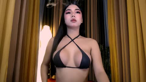 Snapshot of valentinadawson chatting on 10, 4, 2026 valentinadawson online show from 10, 4, 2026