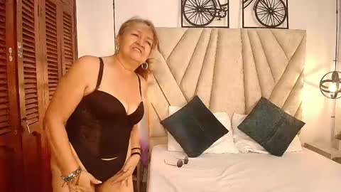 Snapshot of valentinadiazz1 chatting on 5, 3, 2025 Ana online show from 5, 3, 2025