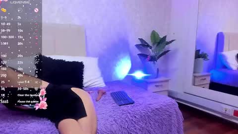 Snapshot of valentinarivers chatting on 27, 4, 2026 valentinarivers online show from 27, 4, 2026
