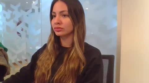 Snapshot of valentinaseleni1 chatting on 20, 5, 2026 Valentina online show from 20, 5, 2026
