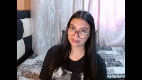 Snapshot of valentinasmith18 chatting on 7, 7, 2026 valentinasmith18 online show from 7, 7, 2026