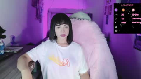 Danielle  Please help me to reach 300 thumbs up online show from 3, 7, 2026