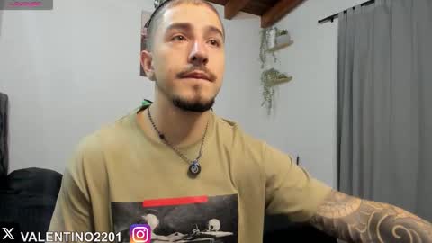 valentino online show from 15, 11, 2025