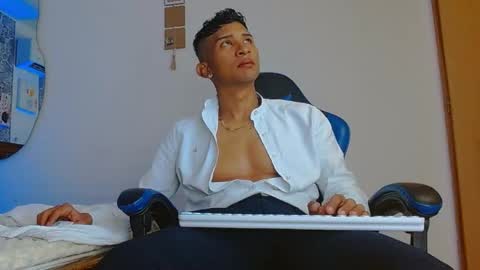 Mistery Guy online show from 7, 1, 2026