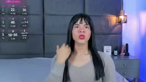 valentino moon online show from 25, 11, 2025