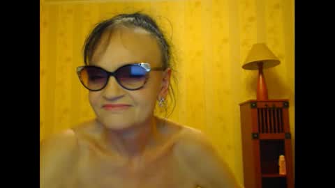 Snapshot of valenttijm3851 chatting on 9, 3, 2025 valentijm online show from 9, 3, 2025