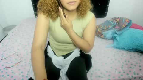 Snapshot of valeria_hot12 chatting on 22, 11, 2025 valeria_hot12 online show from 22, 11, 2025